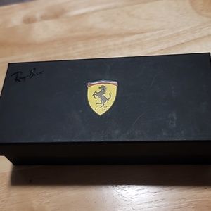 Ray Ban glasses for Scuderia Ferrari
